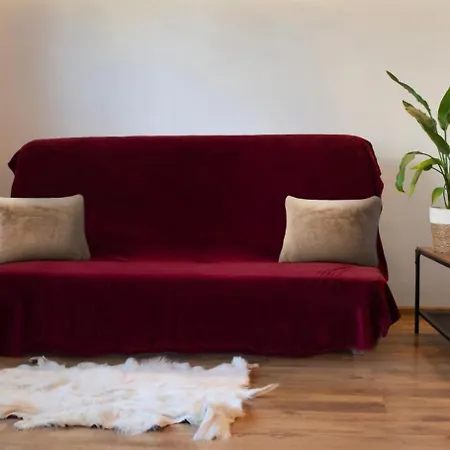Cosy In Apartment *